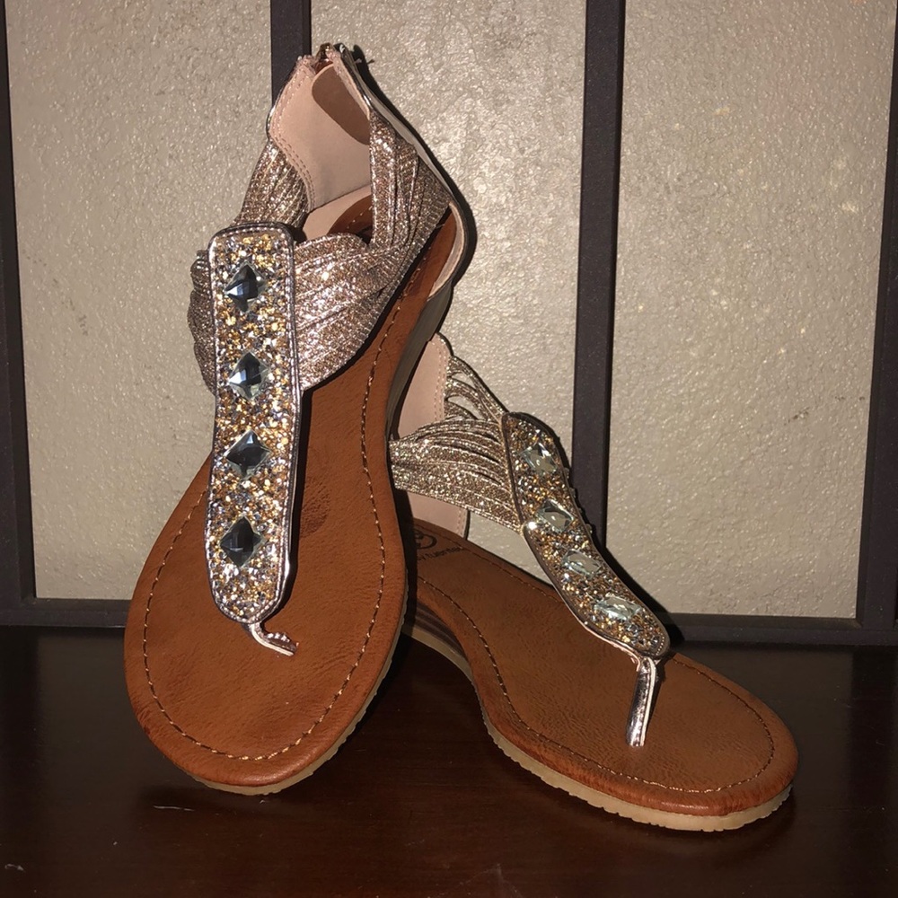 Daisy Fuentes ‘Goldie’ Sandal Dress Shoes